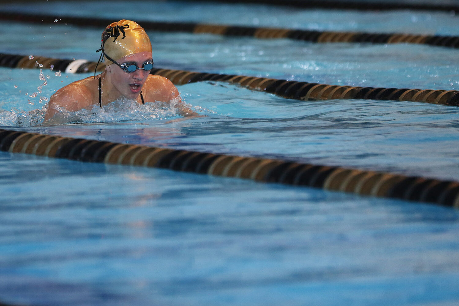 Grace Wagner pops up during the breast stroke